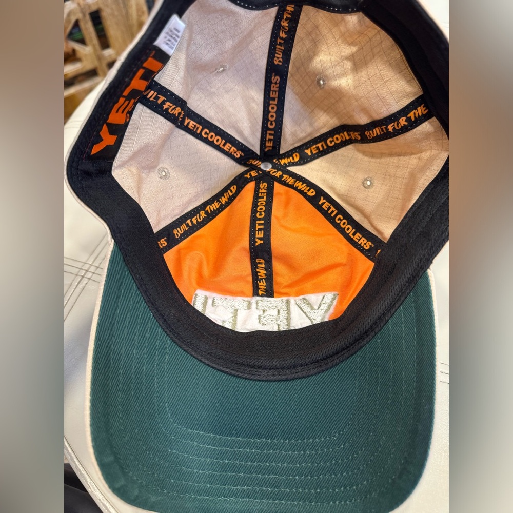 YETI Structured Performance Hat - Picture 3 of 3